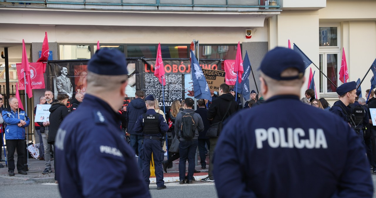 ​Atak kwasem masłowym na klinikę aborcyjną. Zatrzymano ojca i syna