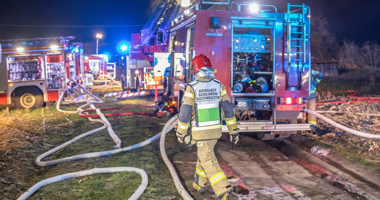 Spłonął budynek dawnego pensjonatu. Straty są ogromne