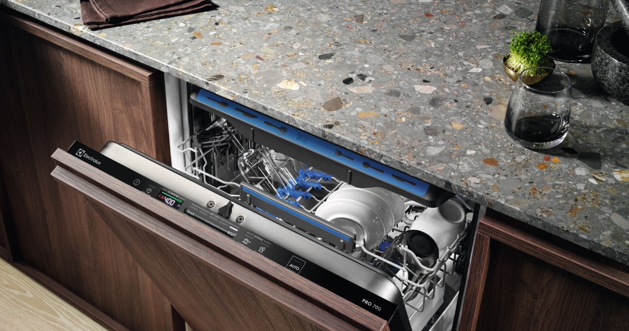 Zmywarka automatycznie dobierze parametry wystarczy wybrać czas zmywania