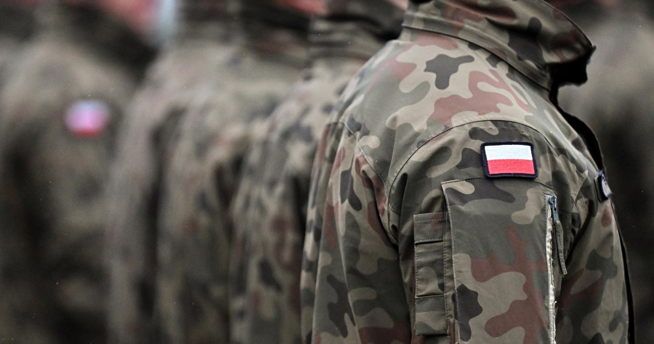 Czas na powrót zasadniczej służby wojskowej? Następca Cenckiewicza zabrał głos