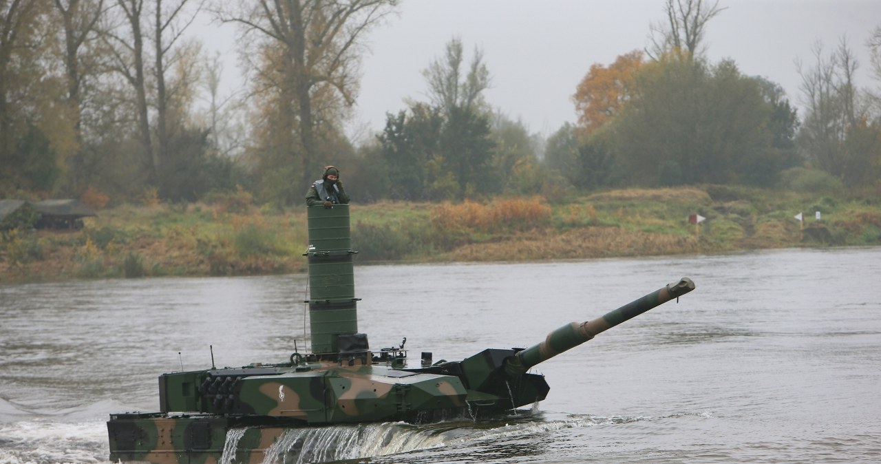 Żołnierze kontra Odra. To część ćwiczeń "Dzielny Bóbr-25"