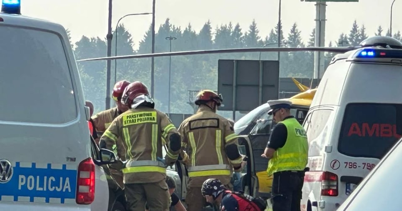 Wysiadł z auta, został potrącony. Zablokowana obwodnica Trójmiasta