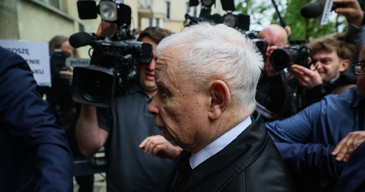 Dziewięć godzin Kaczyńskiego w prokuraturze