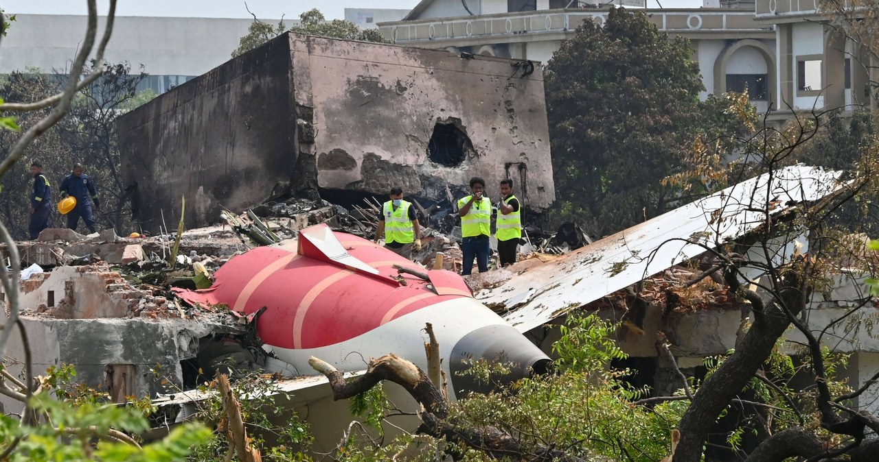 Katastrofa Air India. Nagranie z kokpitu rzuca nowe światło na sprawę