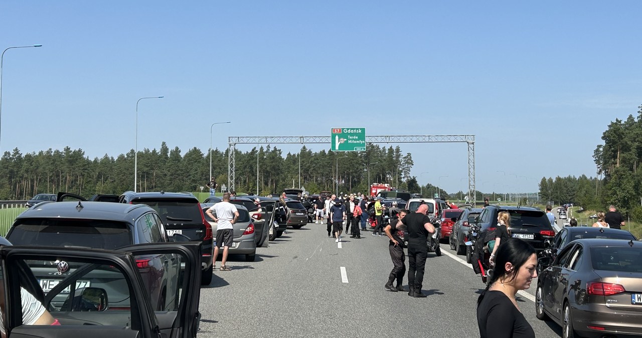 Dwóch motocyklistów zderzyło się na S7