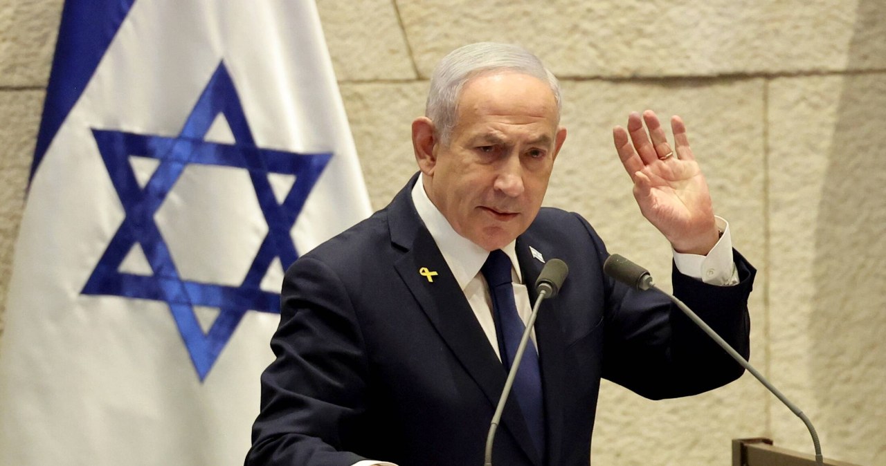 Netanjahu prosi o łaskę. Mówi o "gaszeniu płomieni"