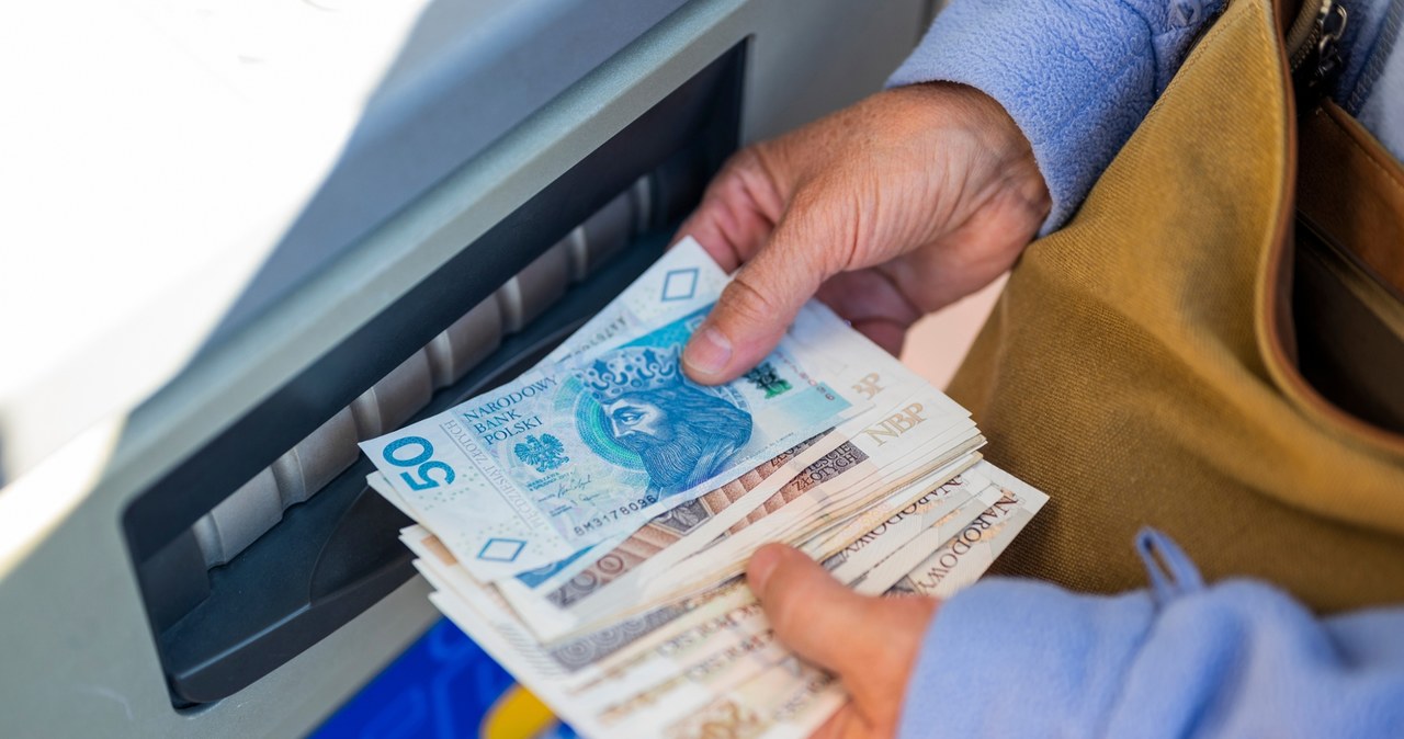 Trudności z przelewami i płatnościami. W tych bankach wystąpi problem