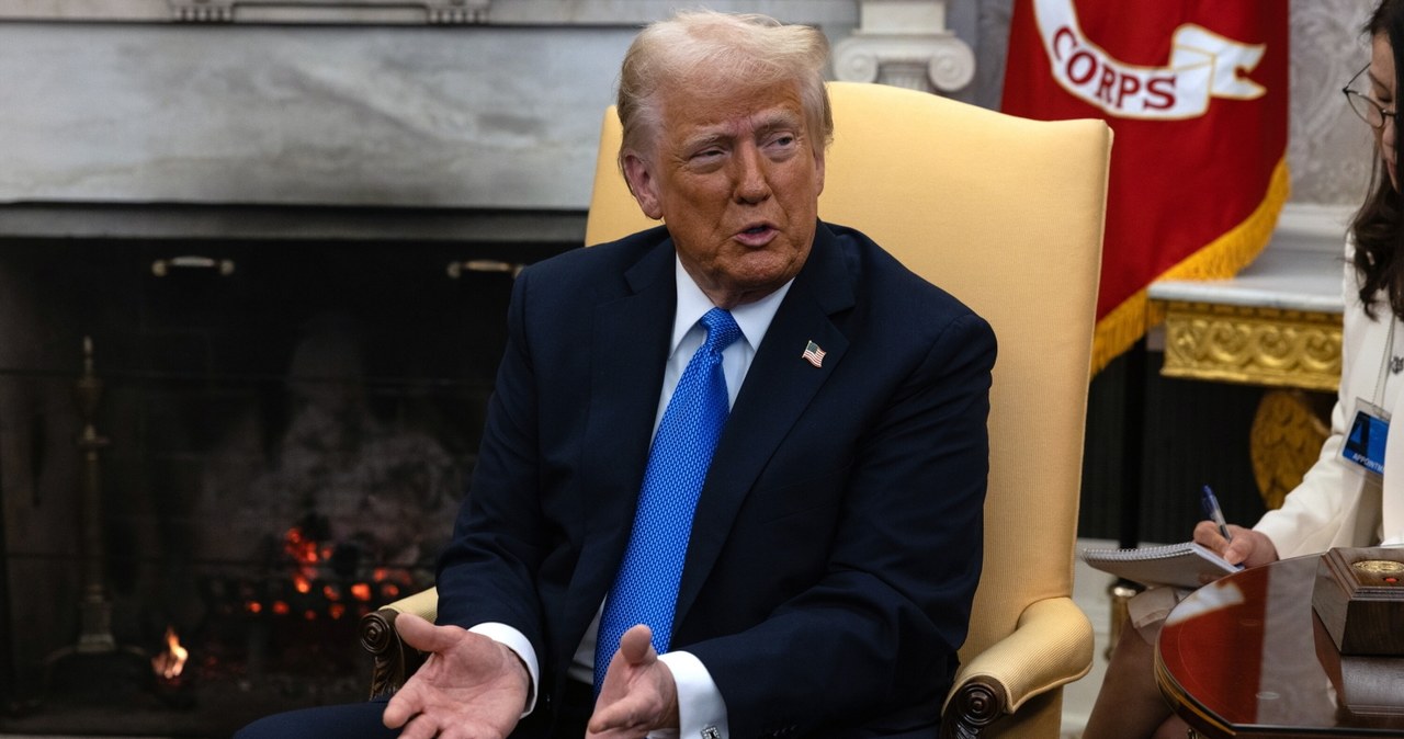 "Ginie tak wielu ludzi". Trump zapowiada rozmowy z Zełenskim i Putinem