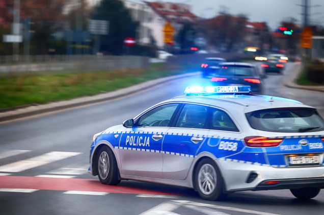 Taranował radiowozy i uciekał ciężarówką w Aleksandrowie Kujawskim. Jest decyzja sądu