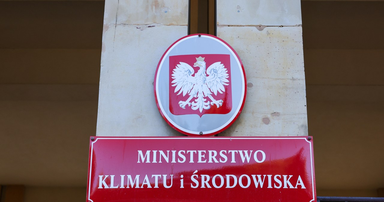 CBA weszło do dwóch resortów. Chodzi o program "Czyste Powietrze"