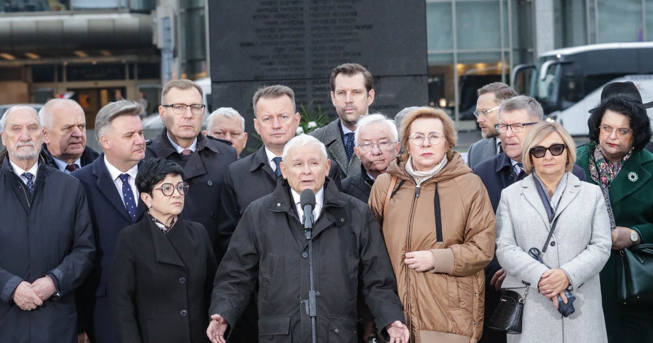 Kaczyński żąda wyjaśnień. "Grupa Putina działa"