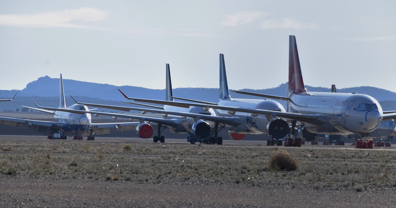 Najbardziej zapomniane lotnisko Europy znowu oblężone. Co się dzieje?
