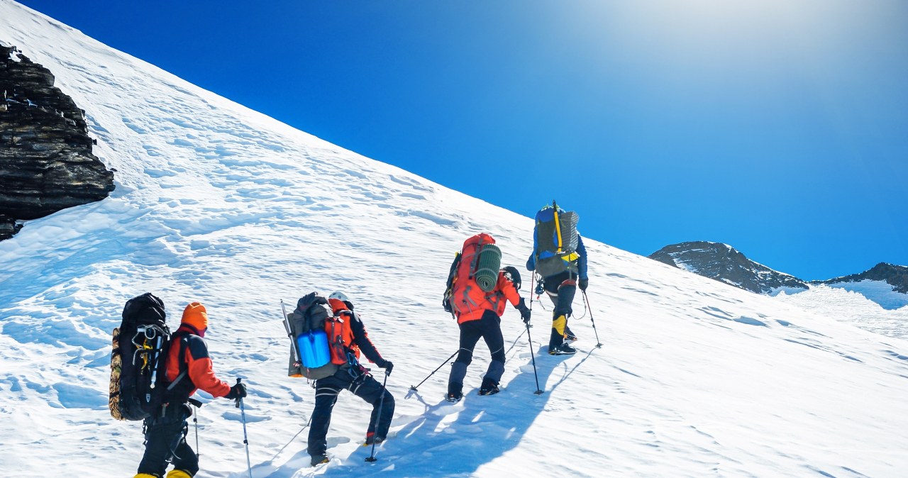 Tłok na dachu świata. Na Mount Everest pobito rekord