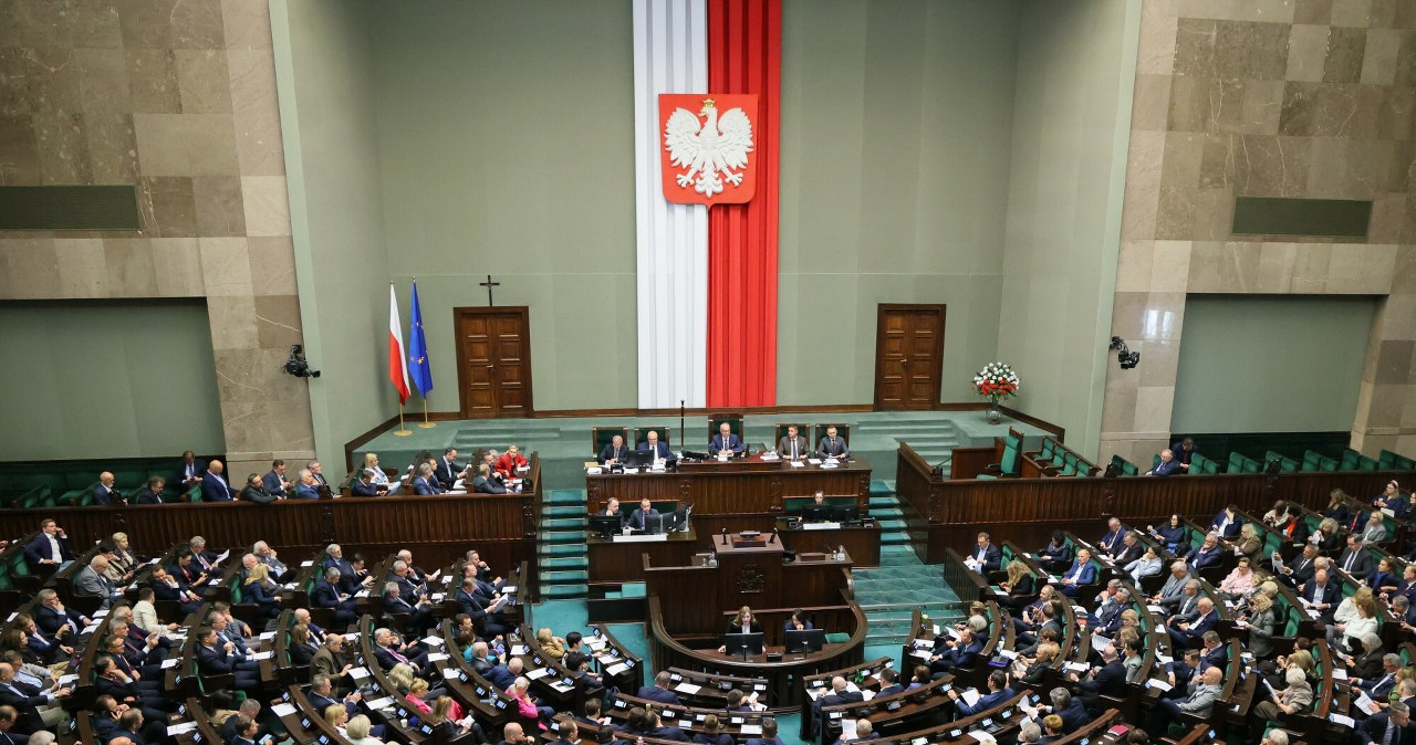 Alkohol wróci do Sejmu? "Być może się coś poluzuje"