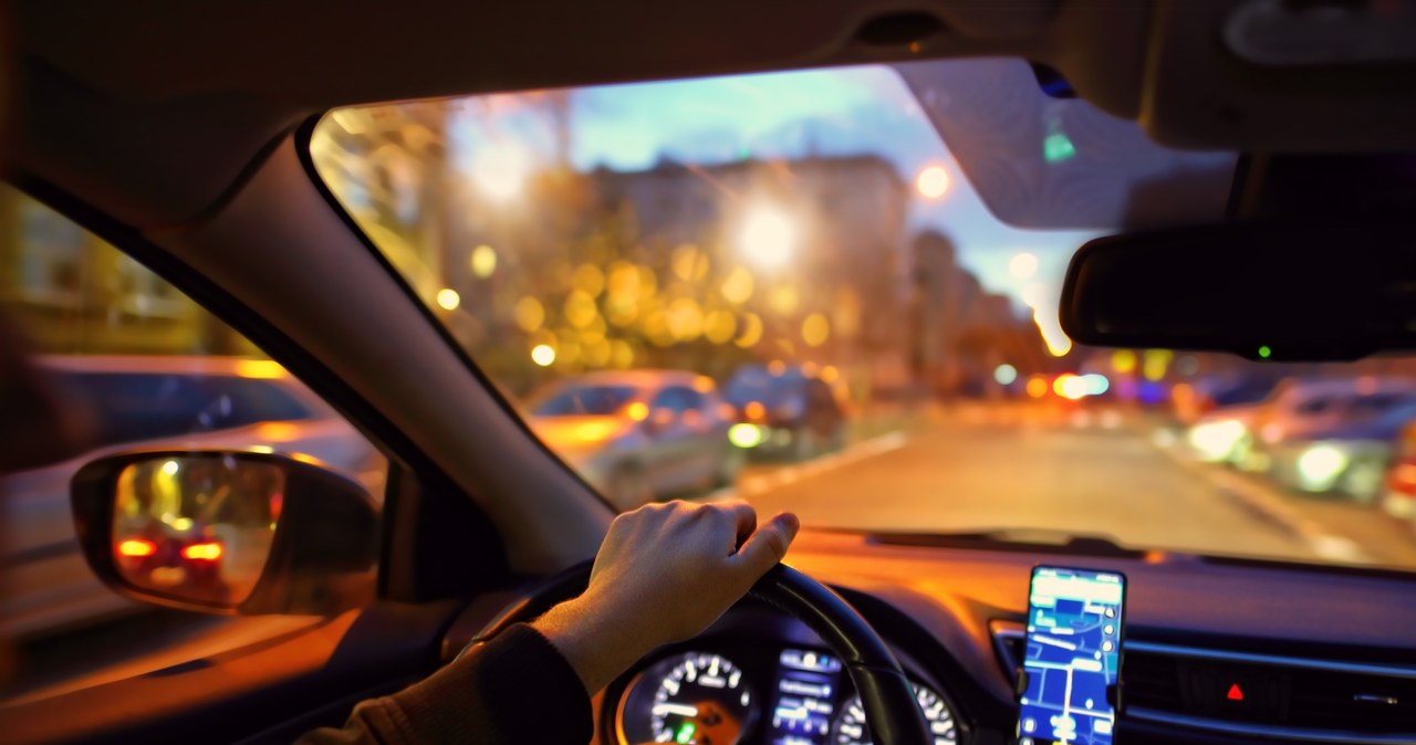 Nowość dla kierowców. W tych miejscach usłyszysz ważne powiadomienie