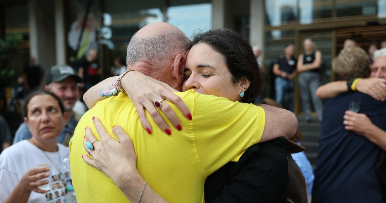 Zawieszenie broni w Strefie Gazy poprzedziła seria nalotów