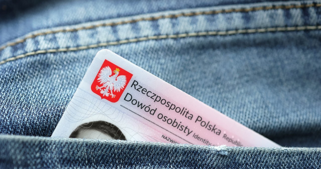 Trudniej będzie dostać polskie obywatelstwo? Prezydent proponuje zmiany
