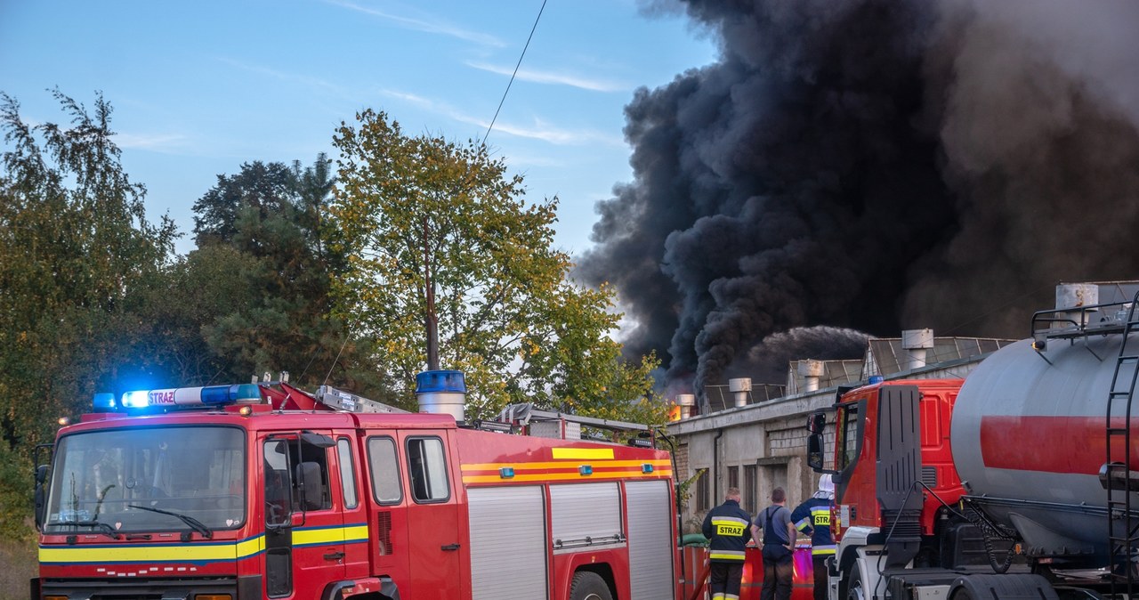 Pożar dużej hali produkcyjnej na Dolnym Śląsku