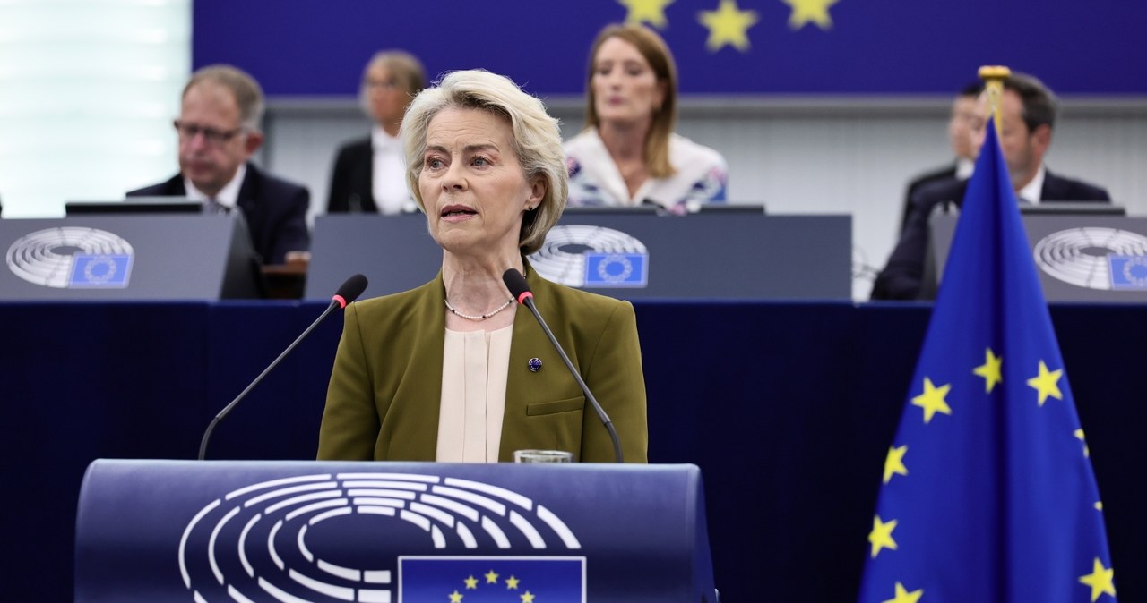 Owacje na stojąco po słowach von der Leyen o Polsce