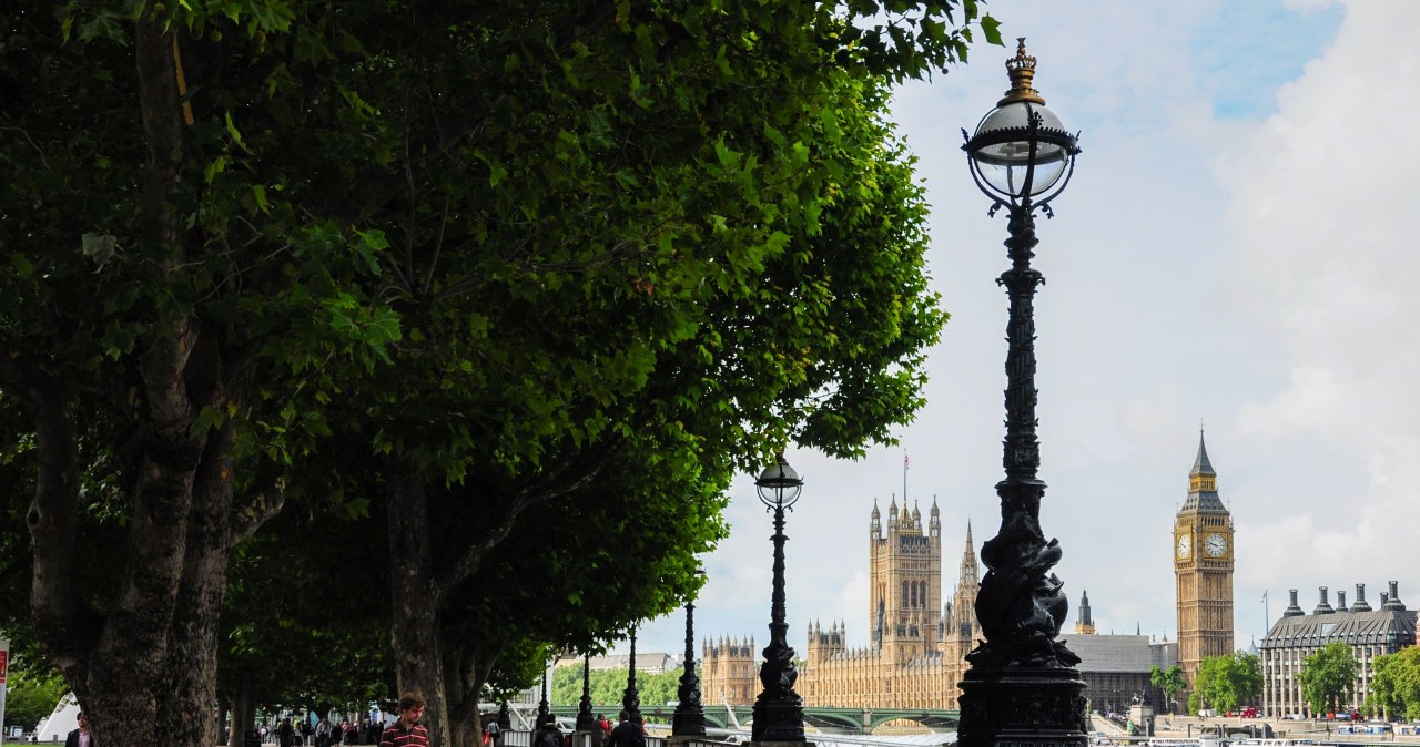 Polacy masowo opuszczają Wielką Brytanię. Coraz więcej wraca do kraju