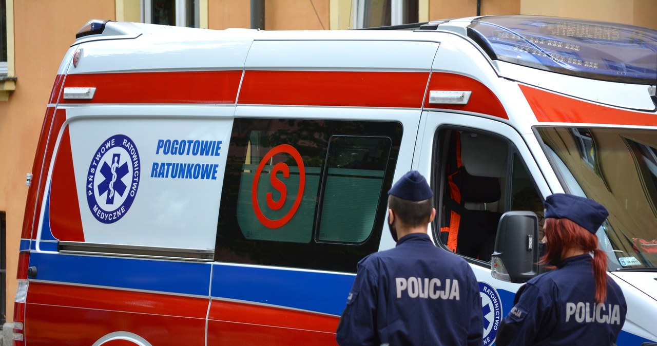 Groźny wypadek podczas imprezy motoryzacyjnej. Kobieta w szpitalu