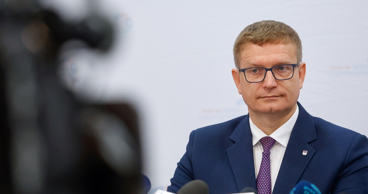 Rada miasta udzieliła wotum zaufania prezydentowi podejrzanemu o korupcję