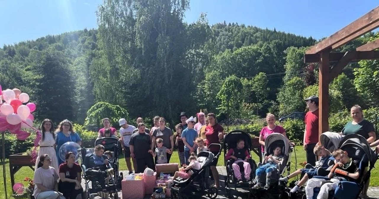 Rajd po busa! Valvoline Rajd Małopolski jedzie dla wychowanków ośrodka rehabilitacyjnego