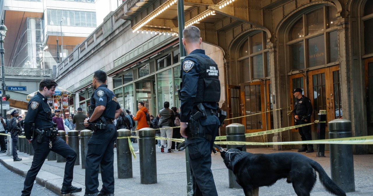 ​Sceny grozy w metrze. Napastnik z maczetą rzucił się na pasażerów