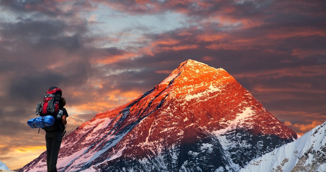 Wielka afera w Himalajach. Przewodnicy podtruwali turystów w drodze na Everest