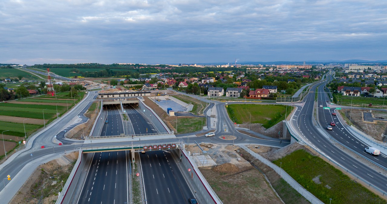 Utrudnienia na Północnej Obwodnicy Krakowa. W tych godzinach tunele będą nieprzejezdne