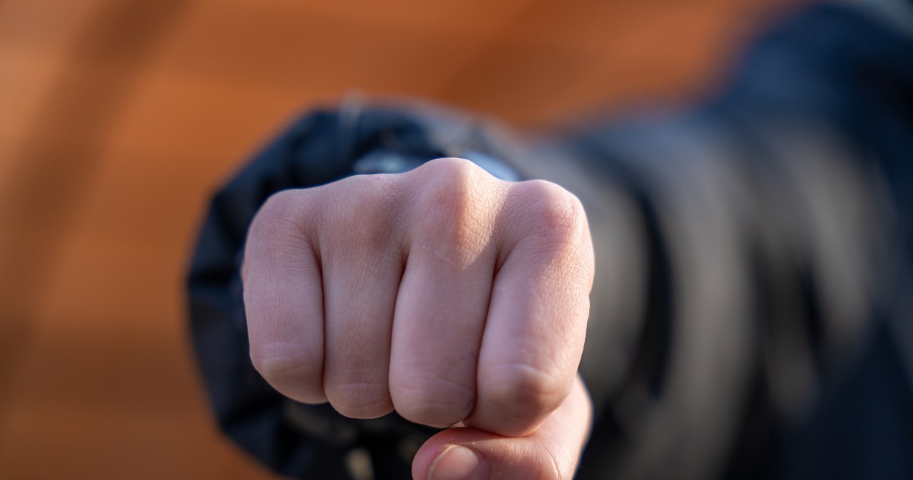 15-latek pobity przez ósemkę rówieśników. Matka nie chce milczeć