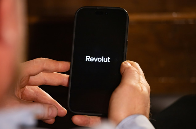 Wielki wyciek z Revoluta. Dane Polaków w rękach cyberprzestępców