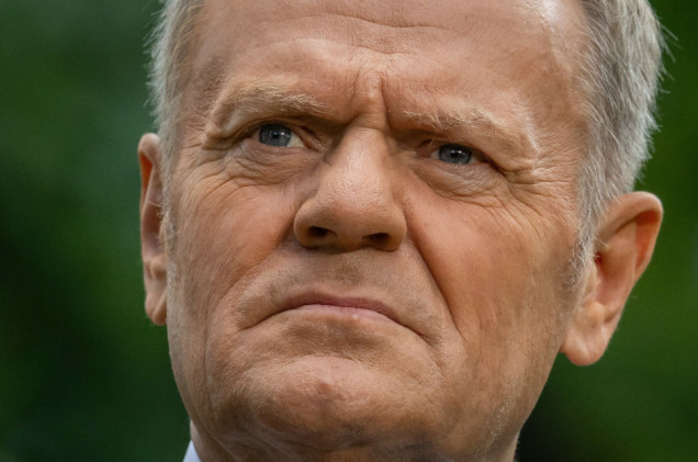 „Zachowuje się jak taki klasyczny warchoł”. Tusk ostro o Kaczyńskim
