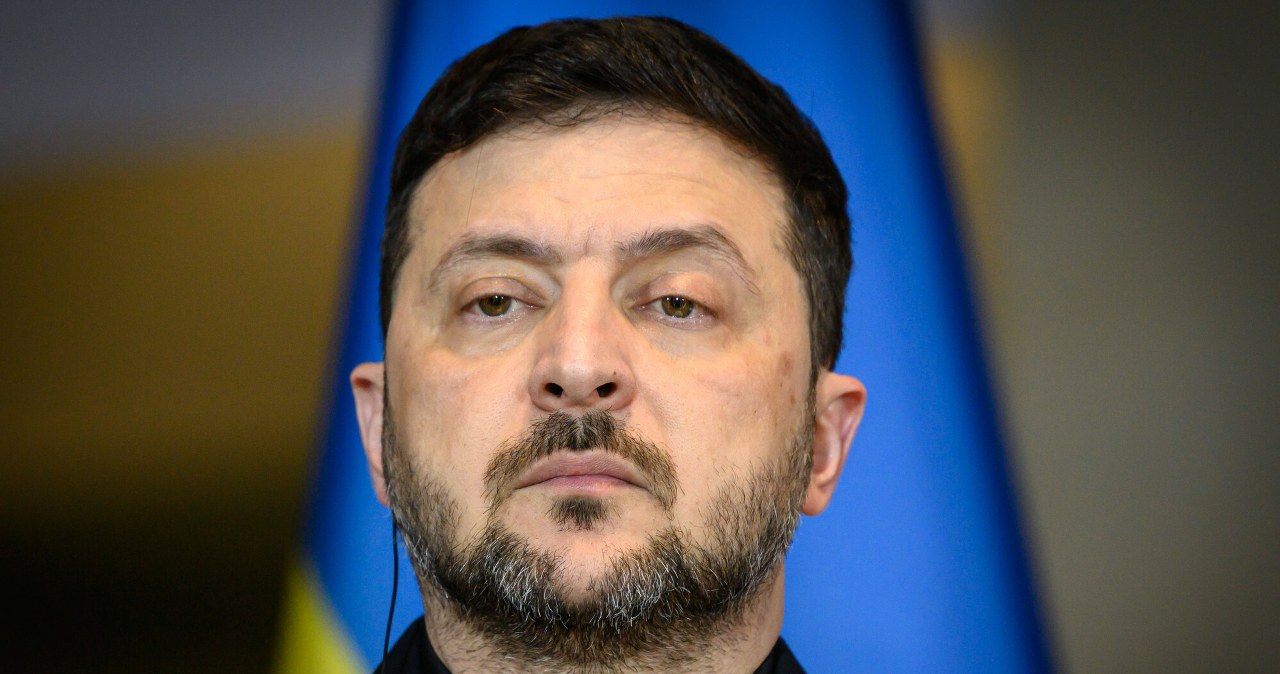 Zamieszanie przed wizytą Zełenskiego w Polsce. Polityczny ping-pong między kancelariami