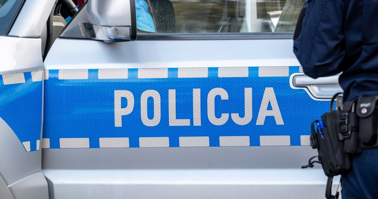 Mężczyzna uprowadził busa z 13-latką w środku. Policja poszukuje sprawcy