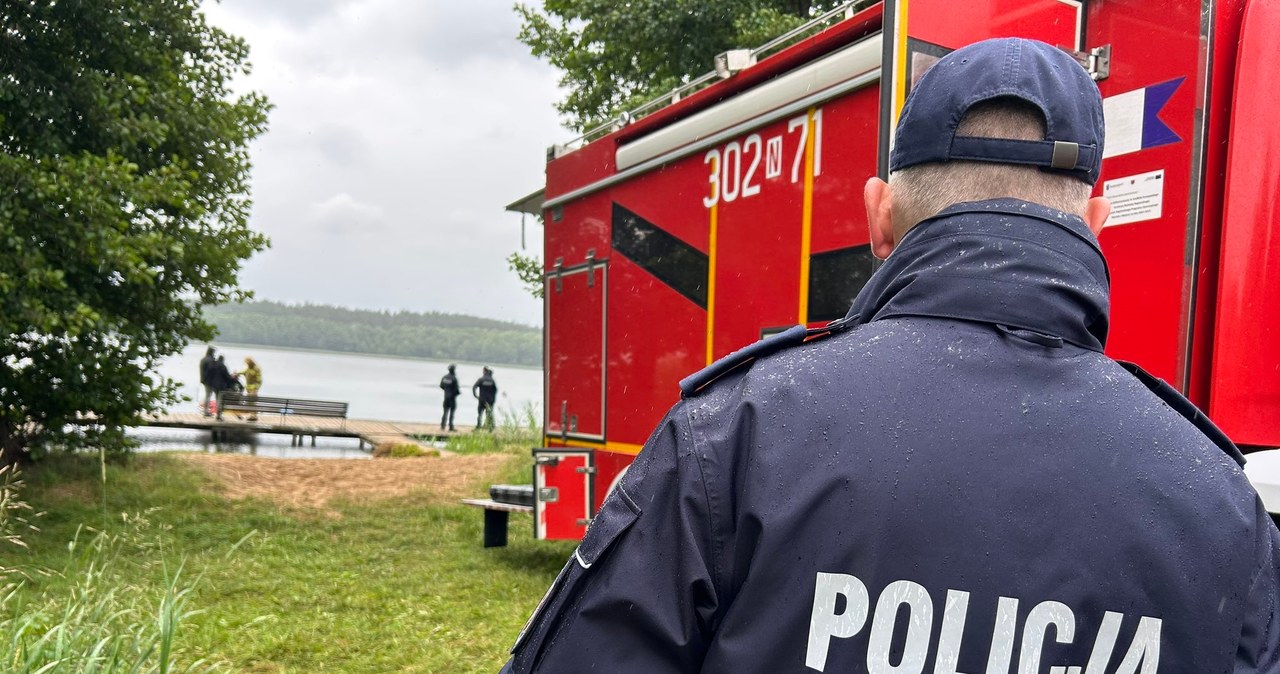 Zaginęło trzech nastolatków. Trwa dramatyczna akcja na jeziorze. ZDJĘCIA