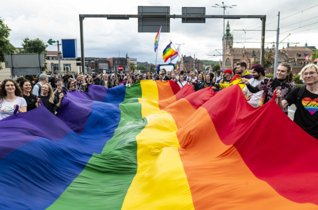 Zgrzyt na marszu równości w Olsztynie. Poszło o mandat