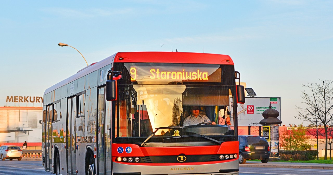 Krytyczna jakość powietrza. Rzeszowianie pojadą komunikacją za darmo