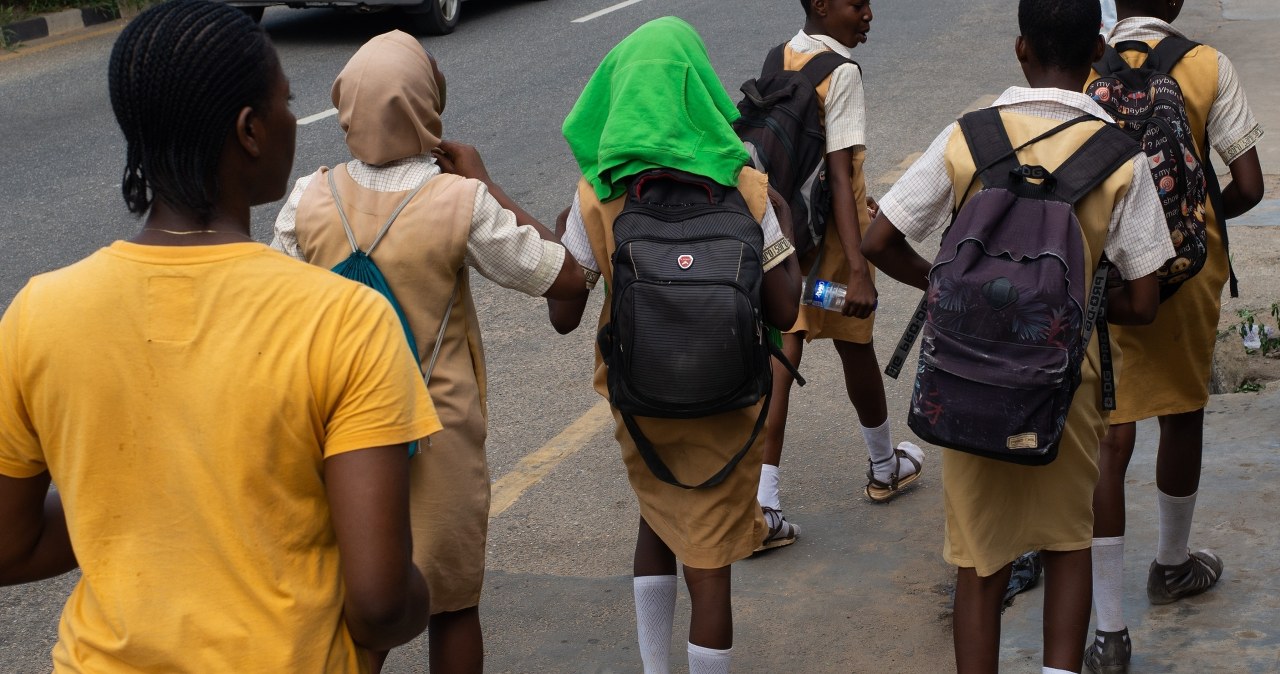 Wtargnęli do szkoły, porwali 315 osób. Koszmar w Nigerii