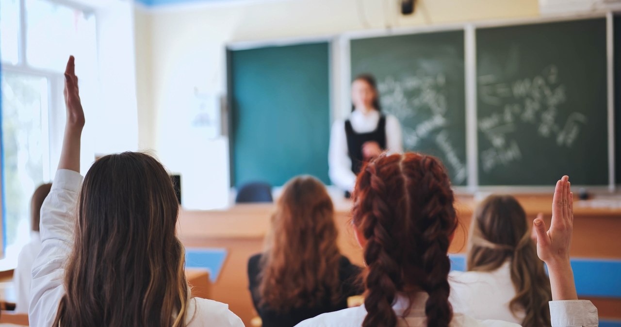 "Godziny czarnkowe" do likwidacji? Nauczyciele czekają na decyzję prezydenta