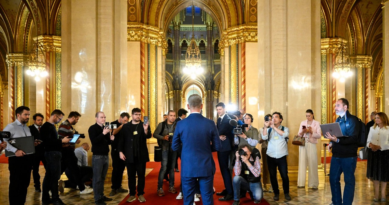 Magyar wygrał, Unia się cieszy. Pytanie, czy słusznie?
