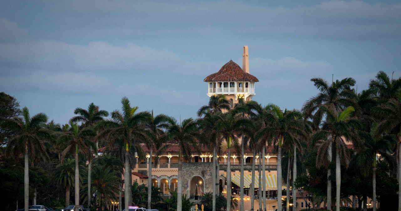 ​Agenci zastrzelili mężczyznę, który chciał wejść na teren posiadłości Trumpa