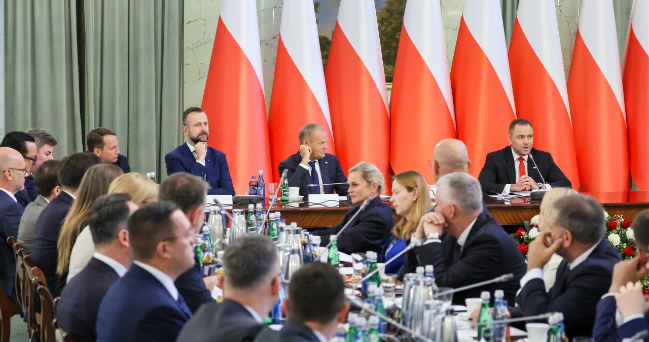 ​Ranking zaufania do polityków. Niemal wszyscy tracą, ale jeden mocno zyskał