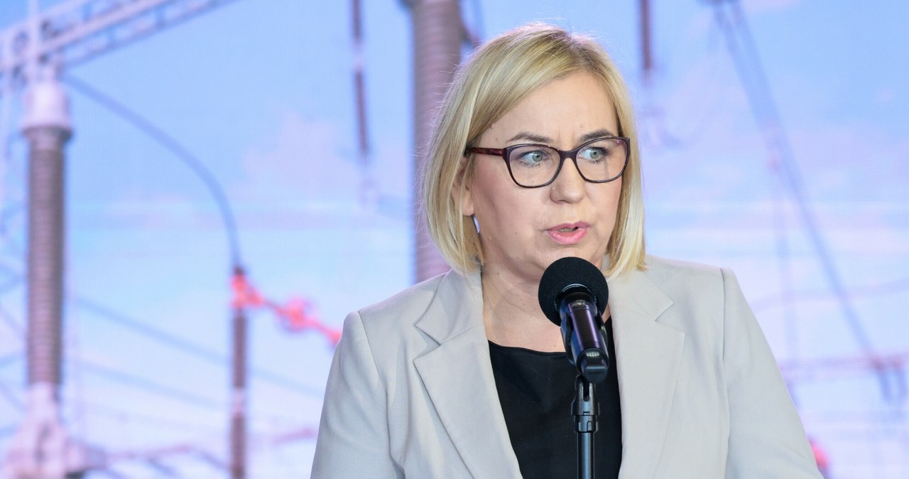 Ustawa wiatrakowa wróci do Sejmu. "Rząd się nie podda"