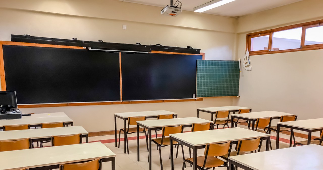 Strajk, który zatrzymał kraj. Szkoły, szpitale i transport nie działają