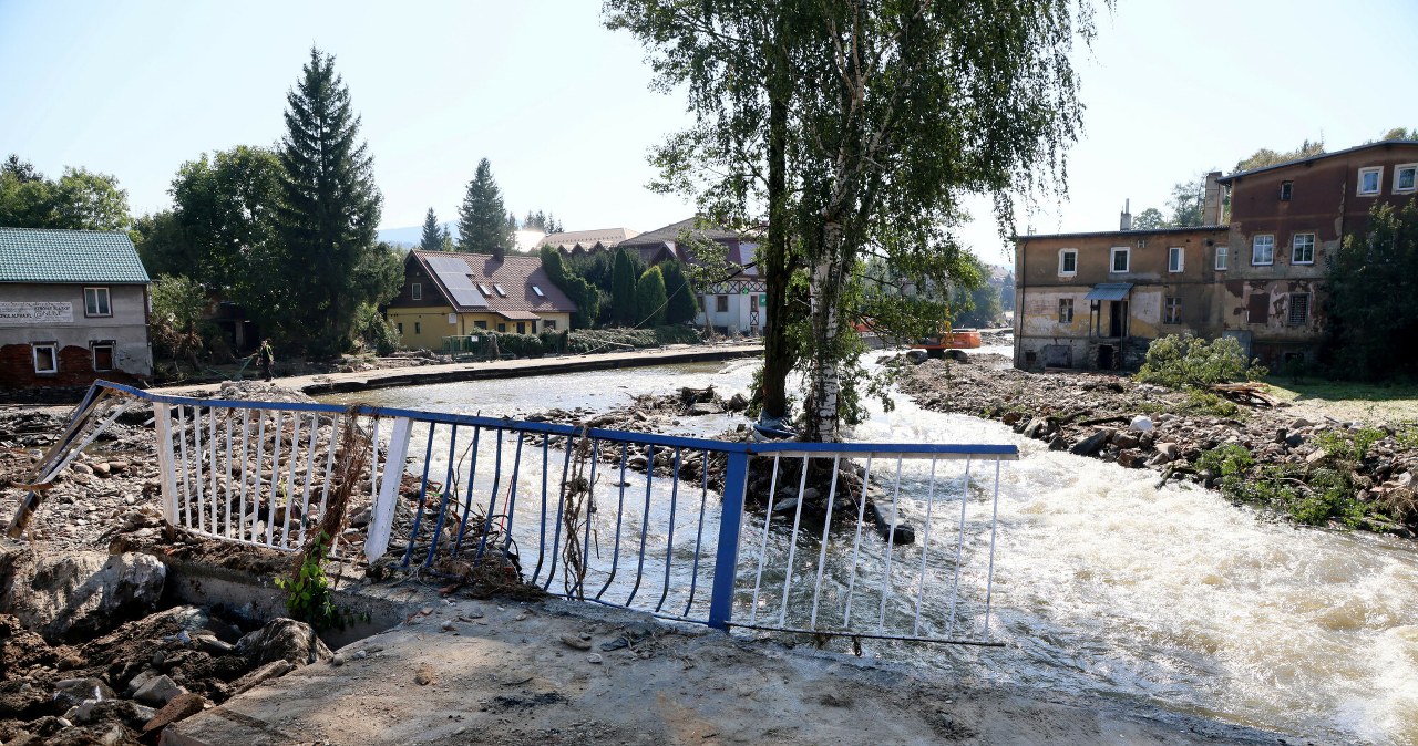 Powodzianie w zawieszeniu. Nie dotrzymano im obietnicy