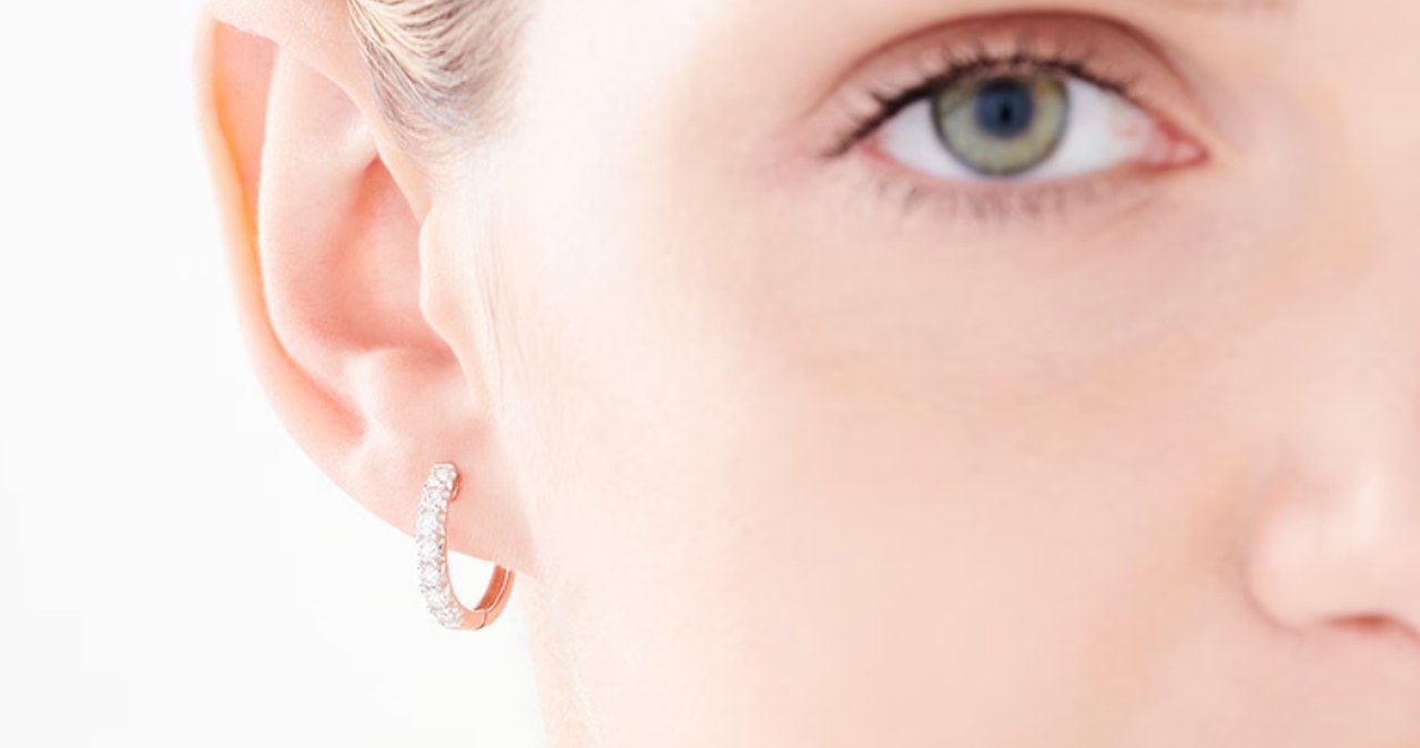 Co kupić na Dzień Kobiet? Biżuteria Apart to klasyczny wybór