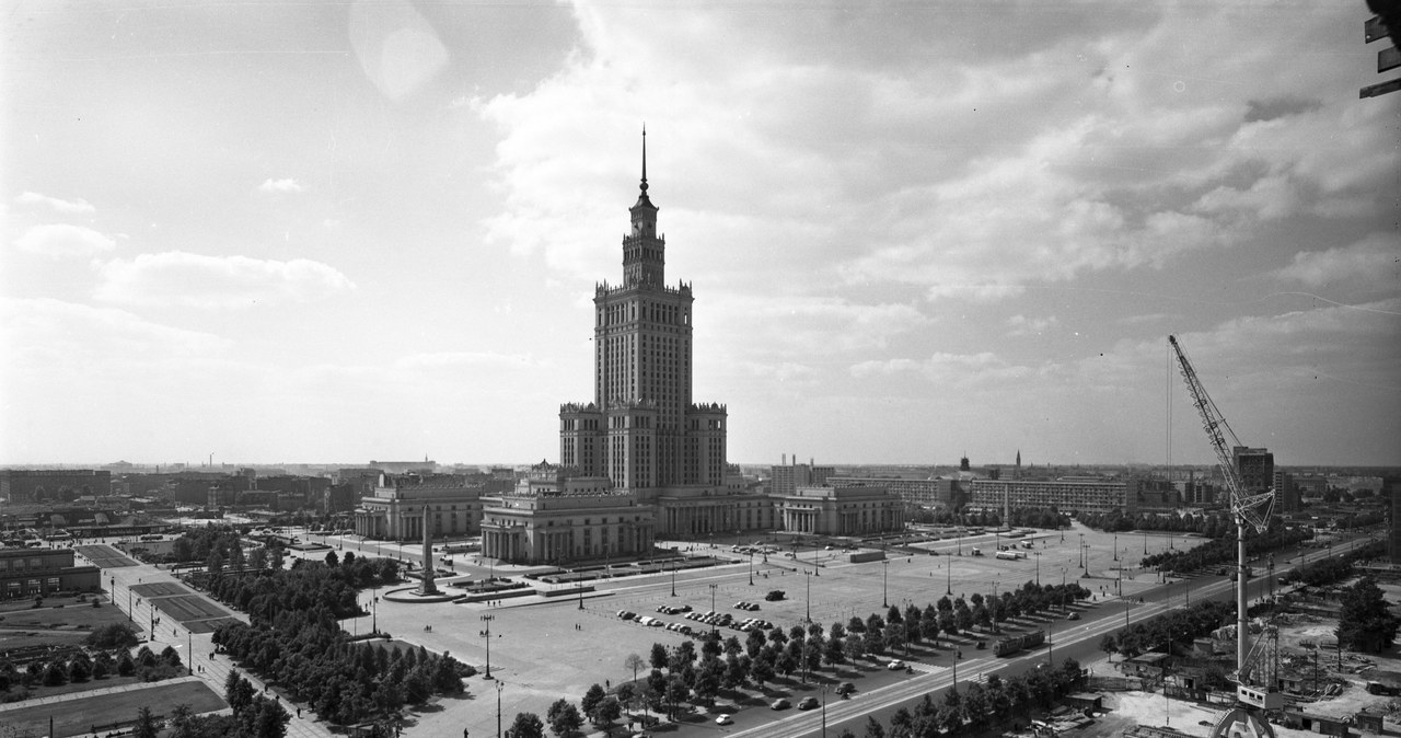 Socrealistyczny gigant z amerykańskim rodowodem. 70 lat temu otwarto PKiN