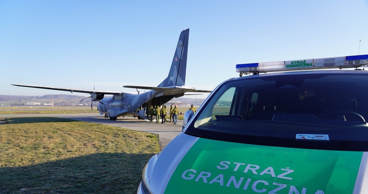 "Tysiące cudzoziemców powinno opuścić Polskę". Deportujemy zaledwie ułamek