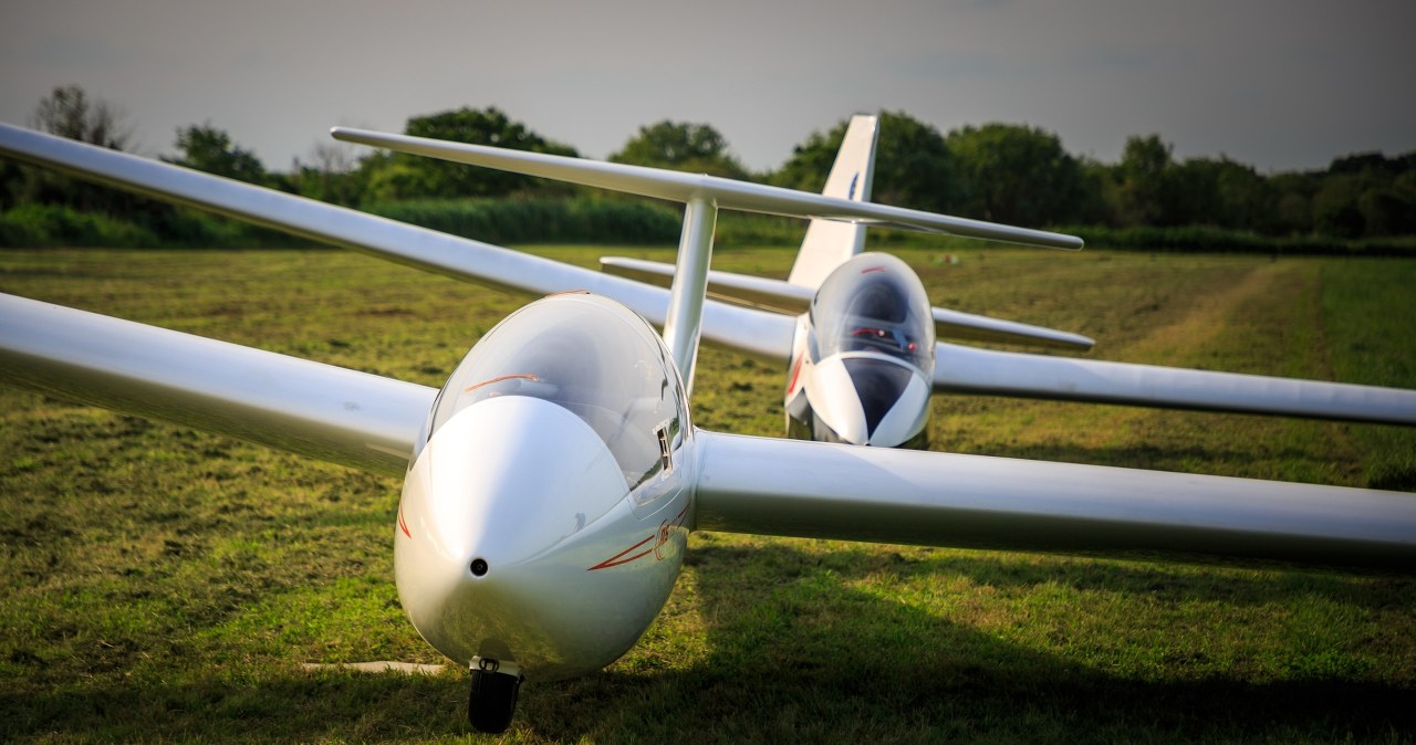 Dwa szybowce zderzyły się w powietrzu. Zginął polski pilot